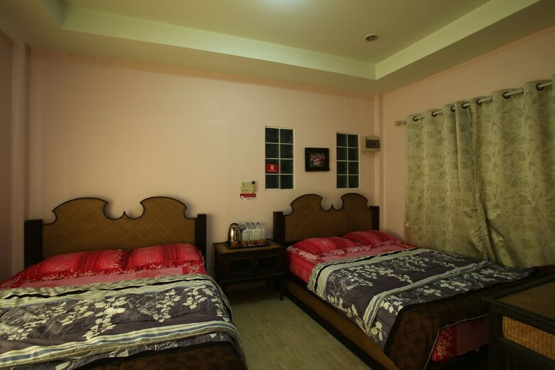 Hotel Oyo 749 Baan Suan Resort