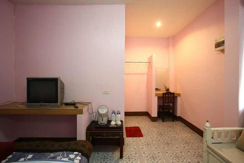 Hotel Oyo 749 Baan Suan Resort