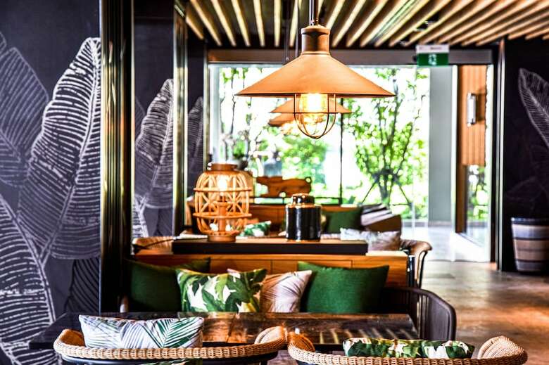 Hotel Four Points By Sheraton Phuket Patong Beach Resort