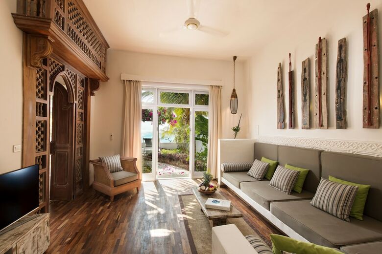 Hotel The Aiyana Resort & Spa