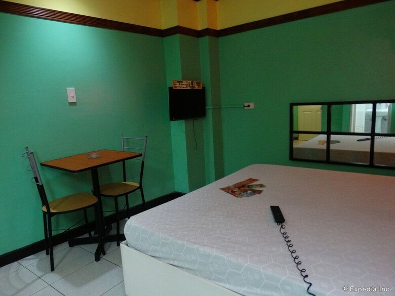 Hotel Sogo Quirino Motor Drive Inn
