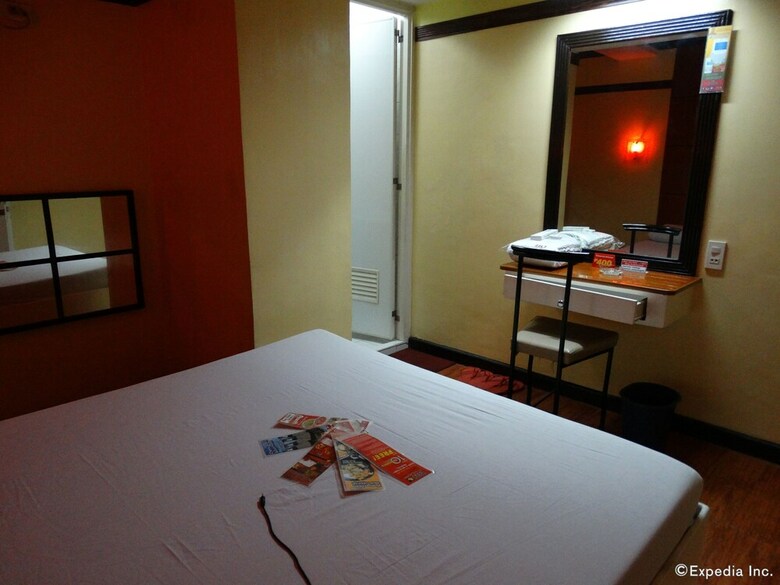 Hotel Sogo Quirino Motor Drive Inn