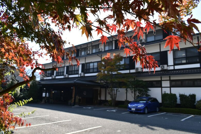 Yufuin Yawaraginosato Yadoya