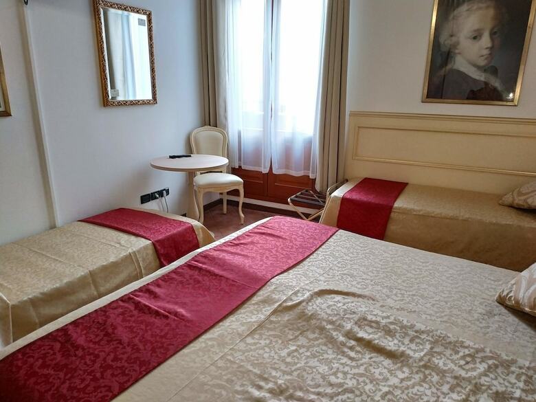 Locanda Ss. Giovanni E Paolo
