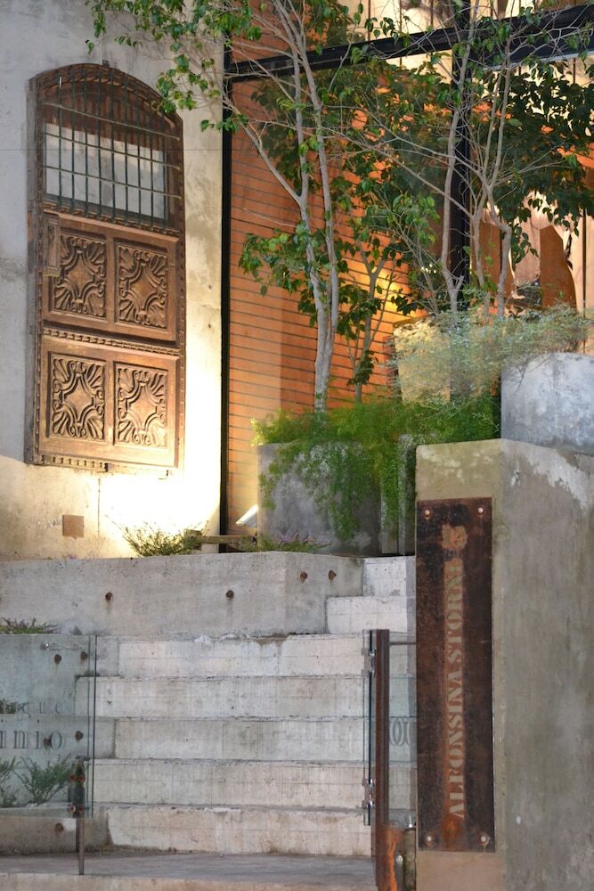 Inboccalupo The Hotel Boutique