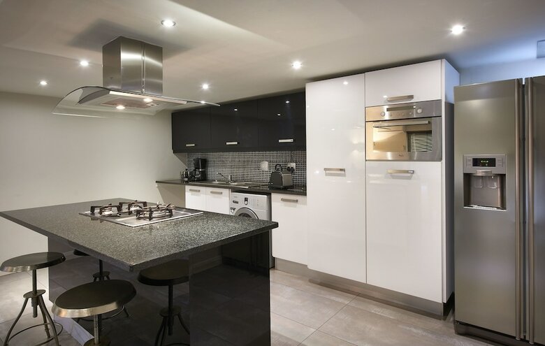 Dynasty Forest Sandown Hotel & Conference Centre