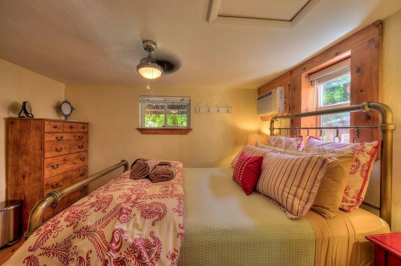 Cali Cochitta Vacation Rentals