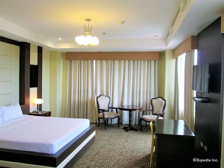 Hotel Marianne Suites