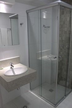 Assay Plaza Hotel