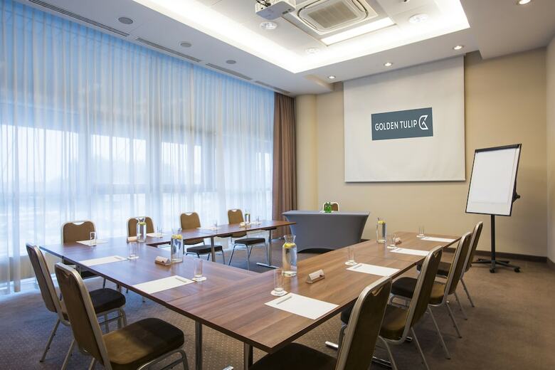 Hotel Golden Tulip Warsaw Centre