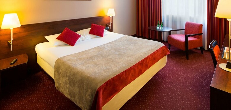 Hotel Golden Tulip Warsaw Centre