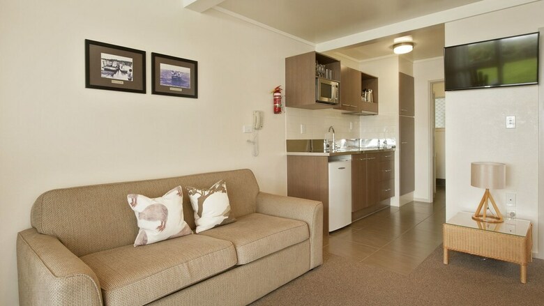 Motel Hananui Lodge And Apartments