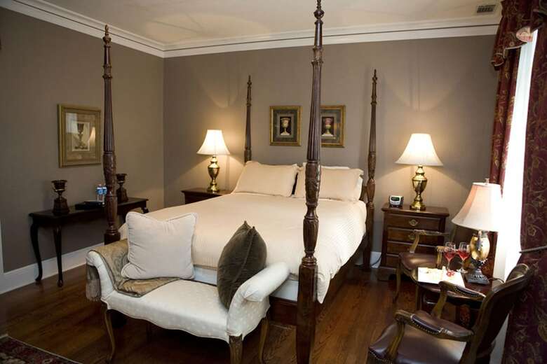 Hotel The Belvedere Inn & Restaurant