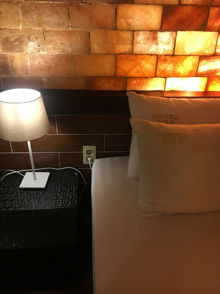 Top Hotel