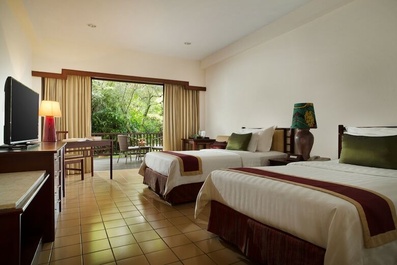 Hotel Novus Giri Resort & Spa