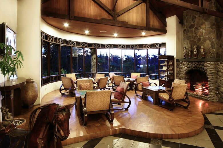Hotel Novus Giri Resort & Spa
