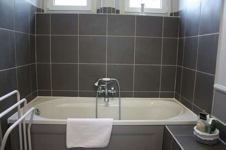 Hotel Le Ch�teau D'omi�court