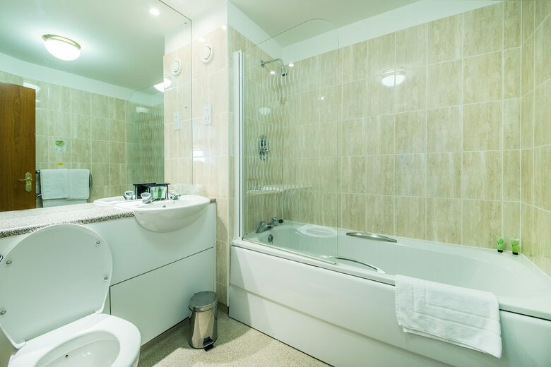 The Arden Hotel & Leisure Club