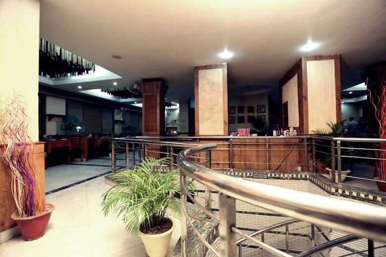 Hotel Devi Grand