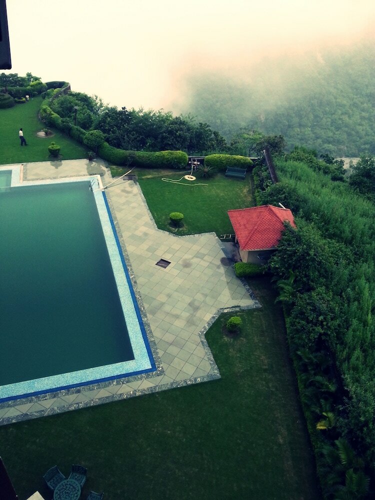 Hotel Devi Grand