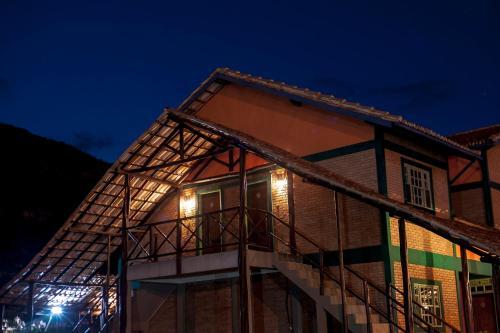 Hostal Pousada Monte Azul
