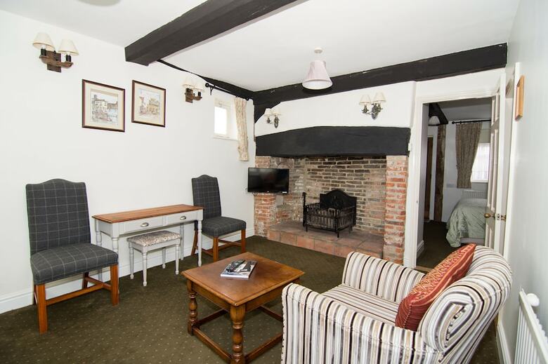 Bed & Breakfast The Abbey Hotel And Apartments
