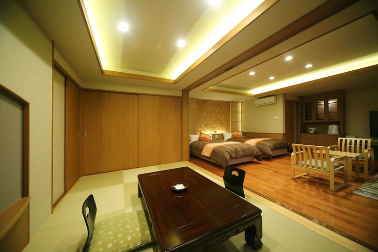 Hotel Asagirinomieru Yado Yufuin Hanayoshi