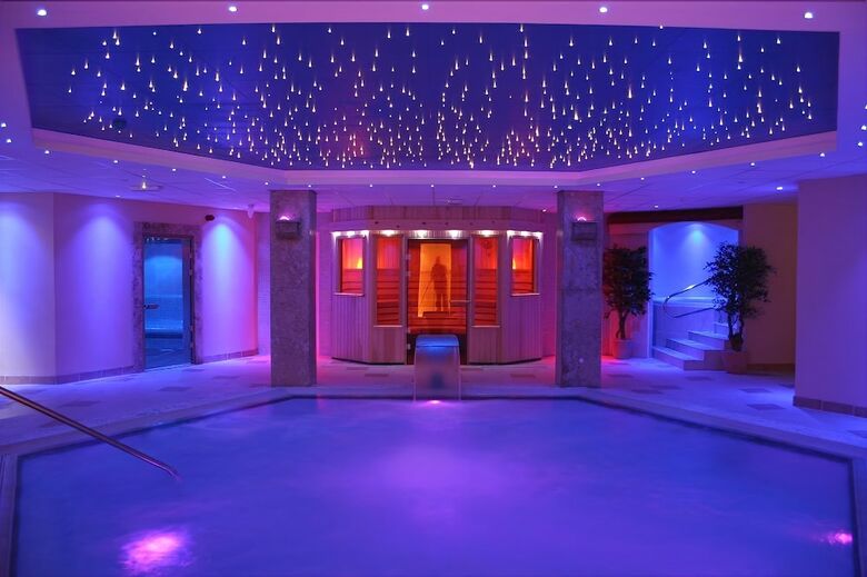 The Cliff Hotel & Spa