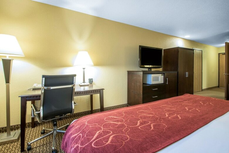 Hotel Comfort Suites Wisconsin Dells Area