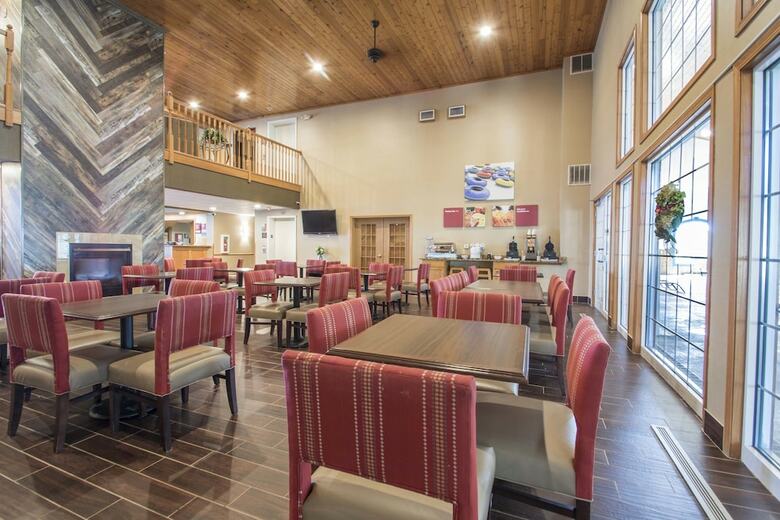 Hotel Comfort Suites Wisconsin Dells Area