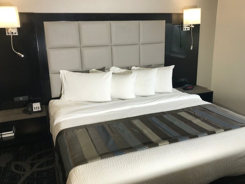 Hotel Wingate By Wyndham Liverpool/syracuse