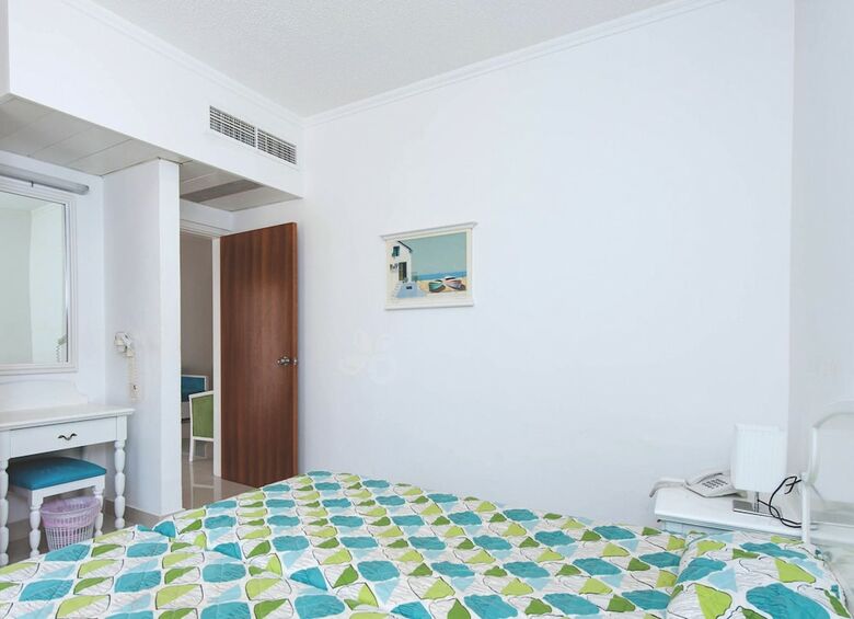 Aparthotel Marlita Beach Hotel Apartments