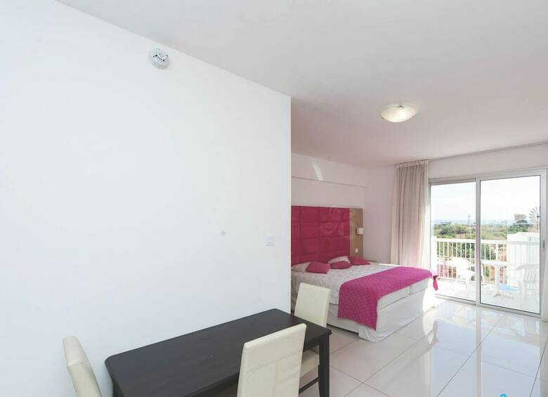 Aparthotel Marlita Beach Hotel Apartments