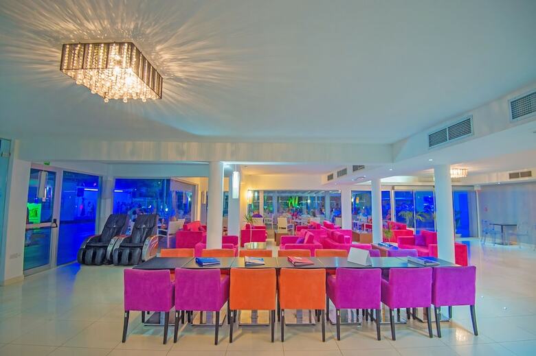 Aparthotel Marlita Beach Hotel Apartments