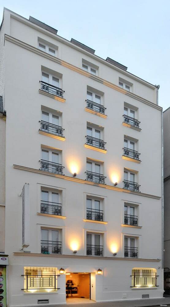 Hotel Le 18 Paris