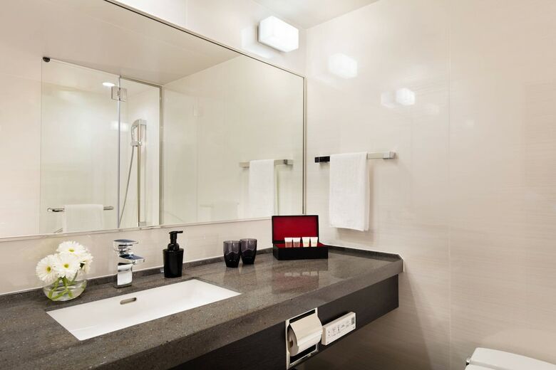 Hotel Courtyard By Marriott Shin-osaka Station