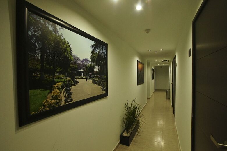Hotel First Inn