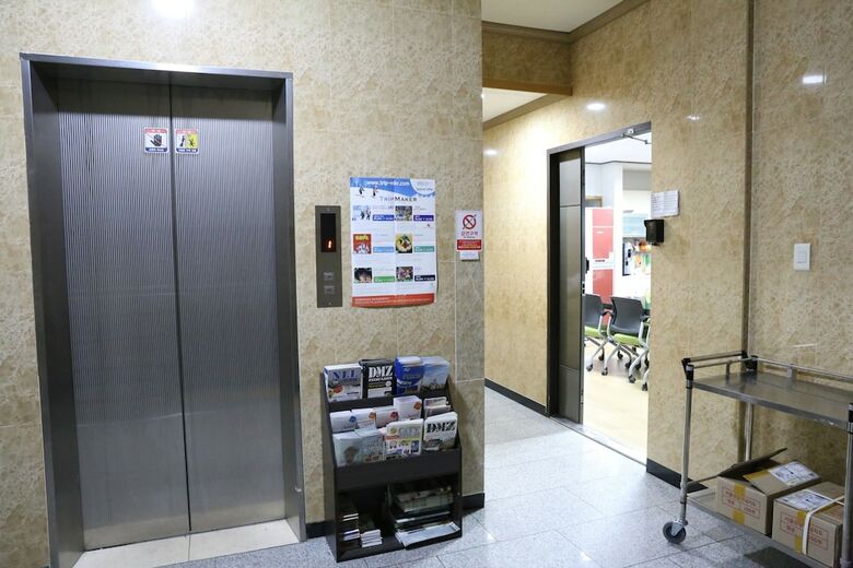 Hostal Grand Field Residence Hostel