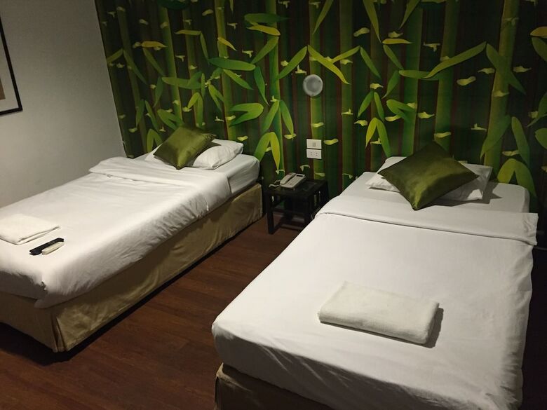 Hostal Take A Nap Hotel