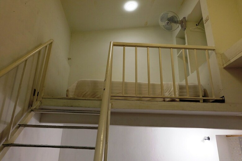 Hostal Take A Nap Hotel