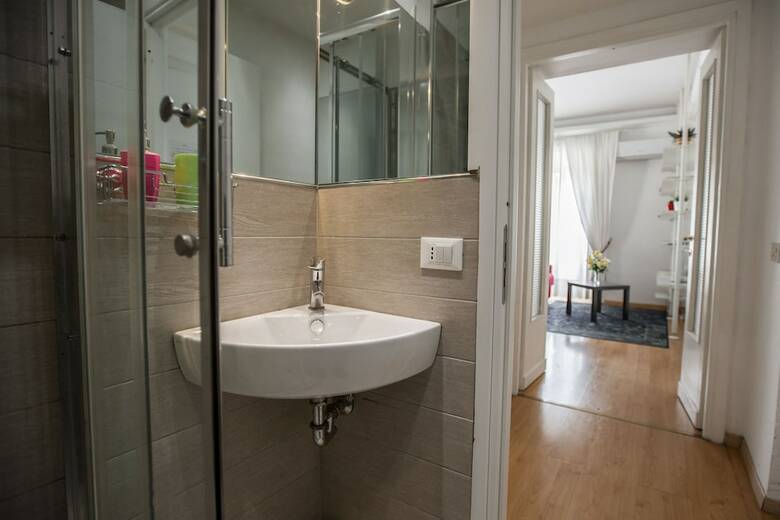 Bed & Breakfast Rooms In Rome