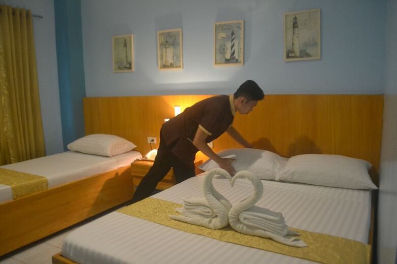 Regatta Residence Hotel
