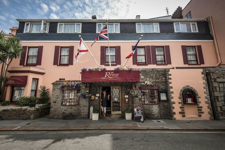 The Revere Hotel