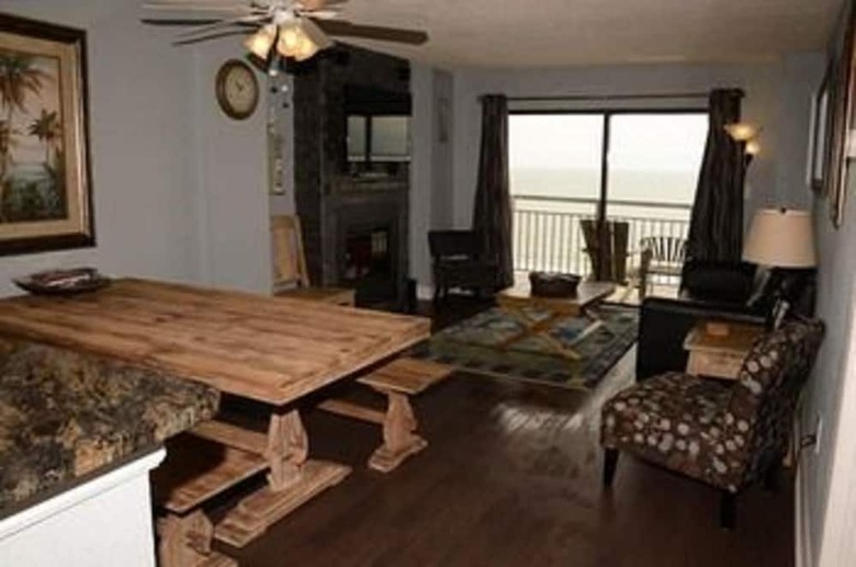 Bluewater Resort By Elliott Beach Rentals