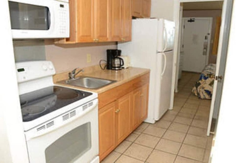 Bluewater Resort By Elliott Beach Rentals