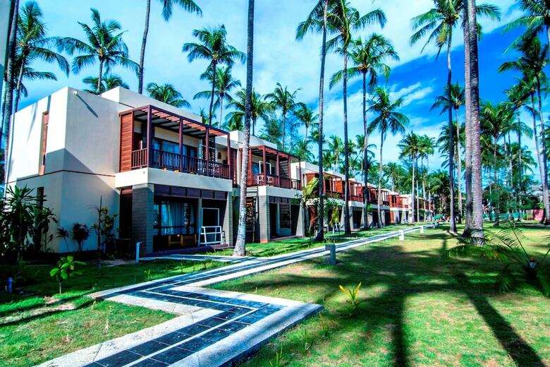 Hotel Merciel Retreat & Resort