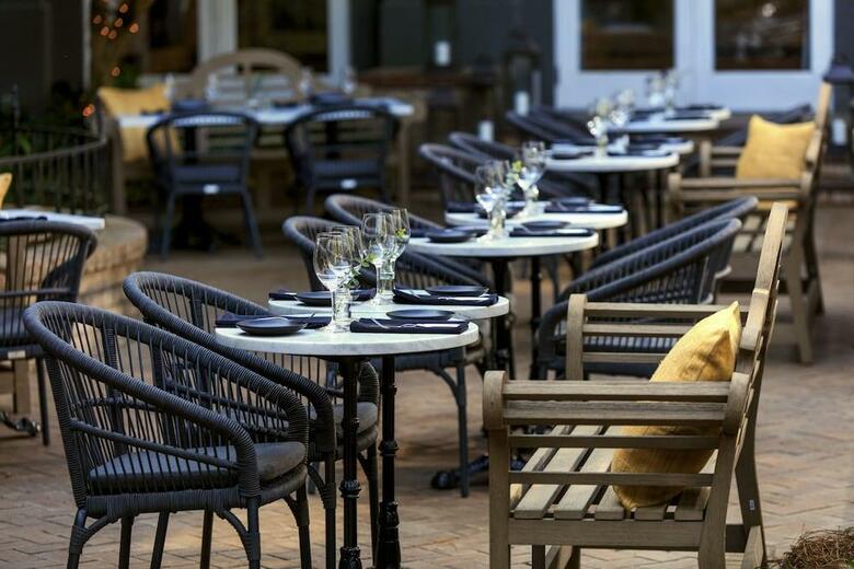 Hotel Mulberry Inn