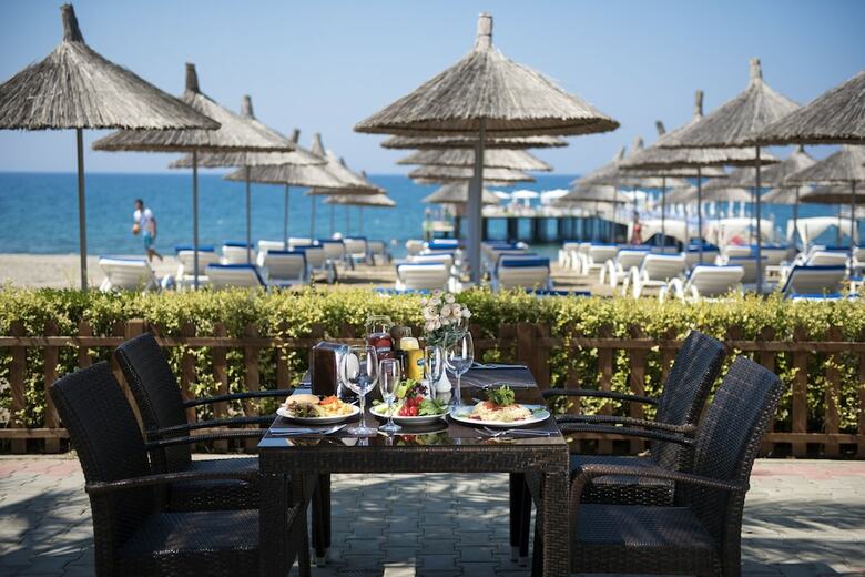 Hotel Quattro Beach Spa & Resort - All Inclusive