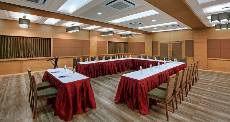 Hotel The Fern Residency Somnath