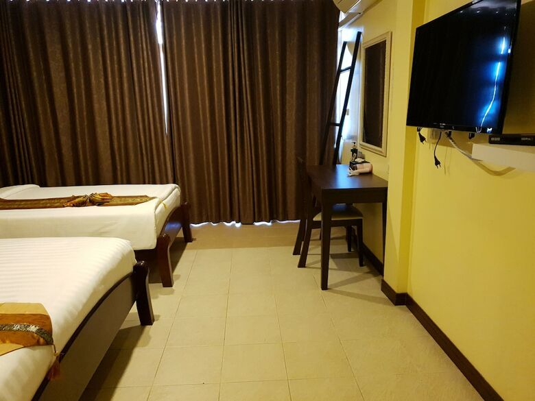 Talay Sai Hotel @ Thung Wua Laen